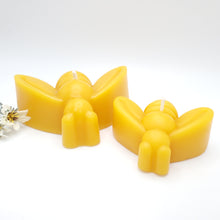 Load image into Gallery viewer, Bee - 100% All Natural Beeswax Candle - 2 Sizes
