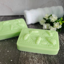 Load image into Gallery viewer, Zen Bees Soap - Honey, Aloe, Cucumber with Mango, Shea &amp; Cocoa Butters
