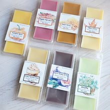 Load image into Gallery viewer, Wax Melts - COZY Fall Aromas

