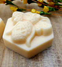 Load image into Gallery viewer, Bee Happy Signature Soap - Honey &amp; Butter Soap - Sweet Citrus Scent
