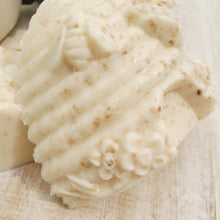 Load image into Gallery viewer, Bee Sweet - Oatmeal &amp; Honey Soap - Great for Sensitive Skin
